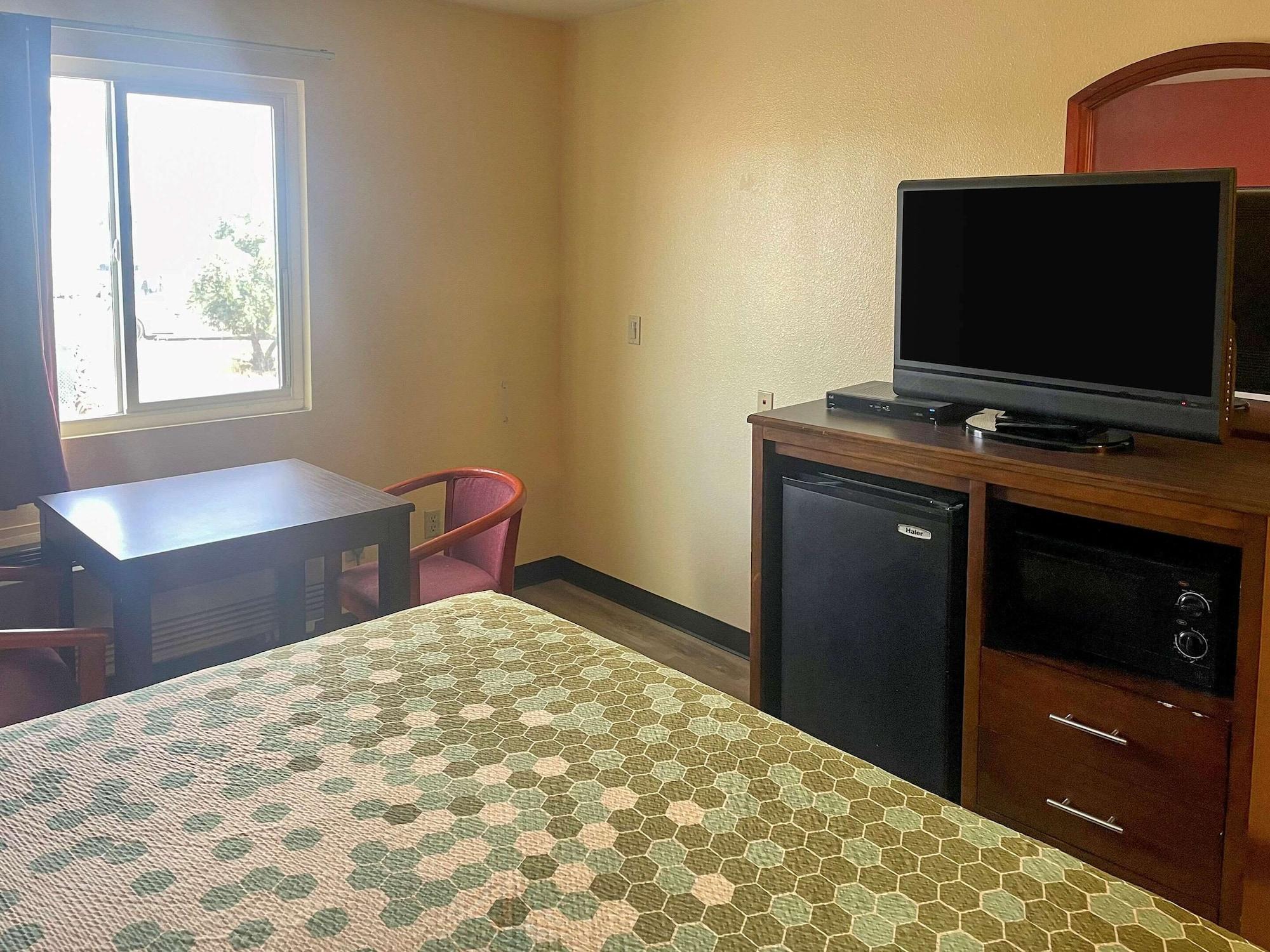 Econo Lodge Inn & Suites Corning Eksteriør bilde