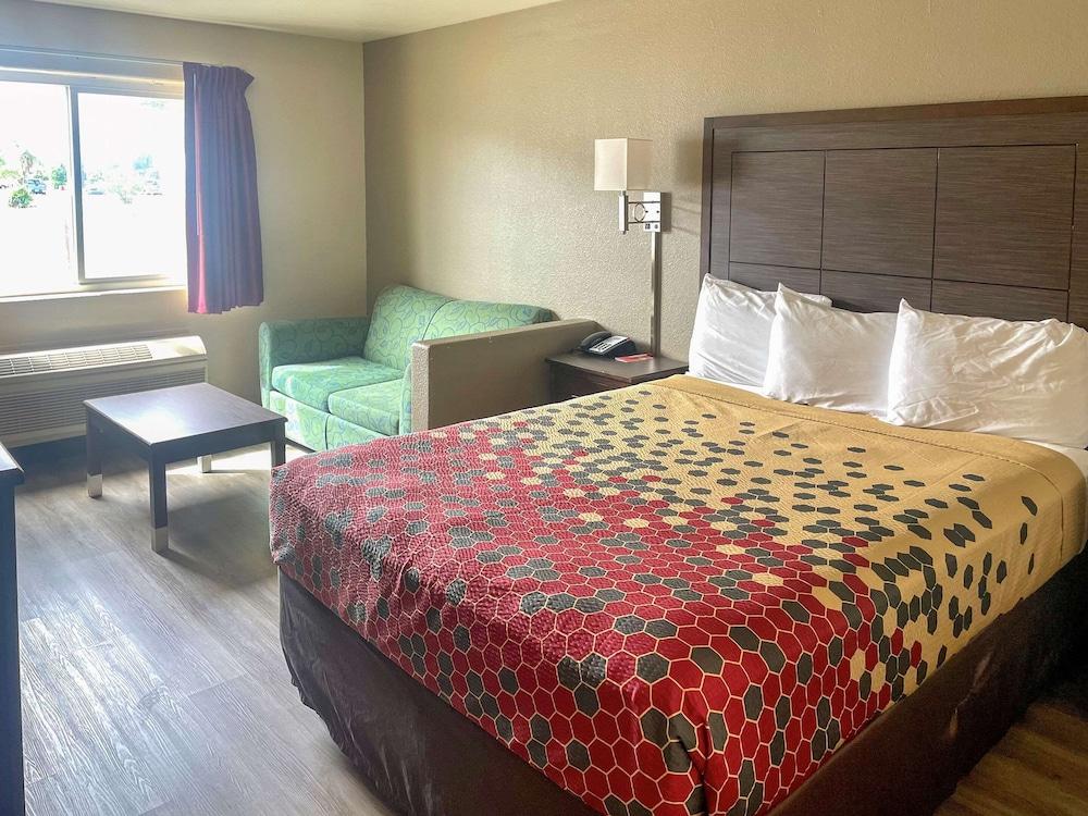 Econo Lodge Inn & Suites Corning Eksteriør bilde